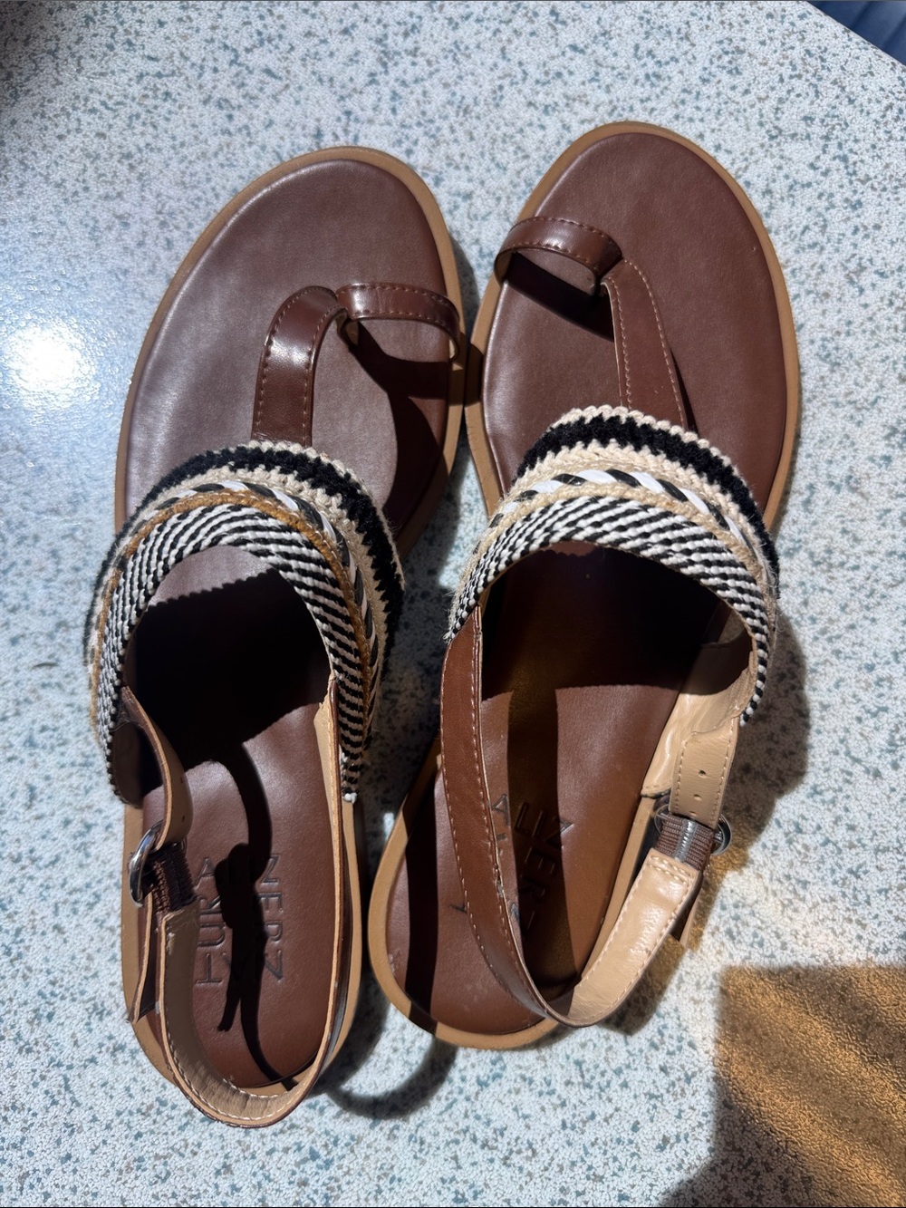 Women's Brown Leather Toe-Loop Sandals with Braided Straps